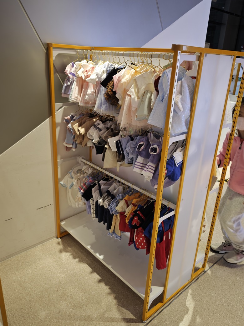 女兒自製帶出生證明的陪伴娃娃@MayBee DIY桃知道快閃店
