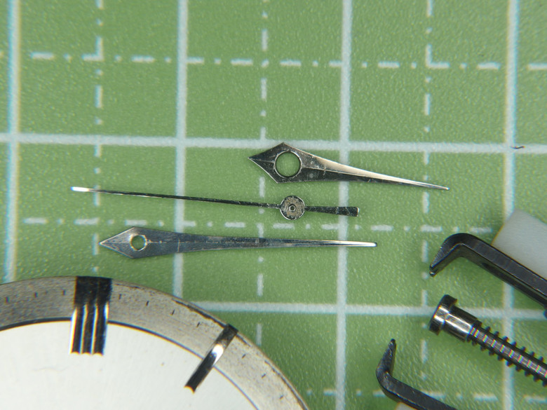 自娛玩修錶 - 原點(之三): 老東方"Calendar Auto Orient" 17 Jewels自動錶 (cal. 670)