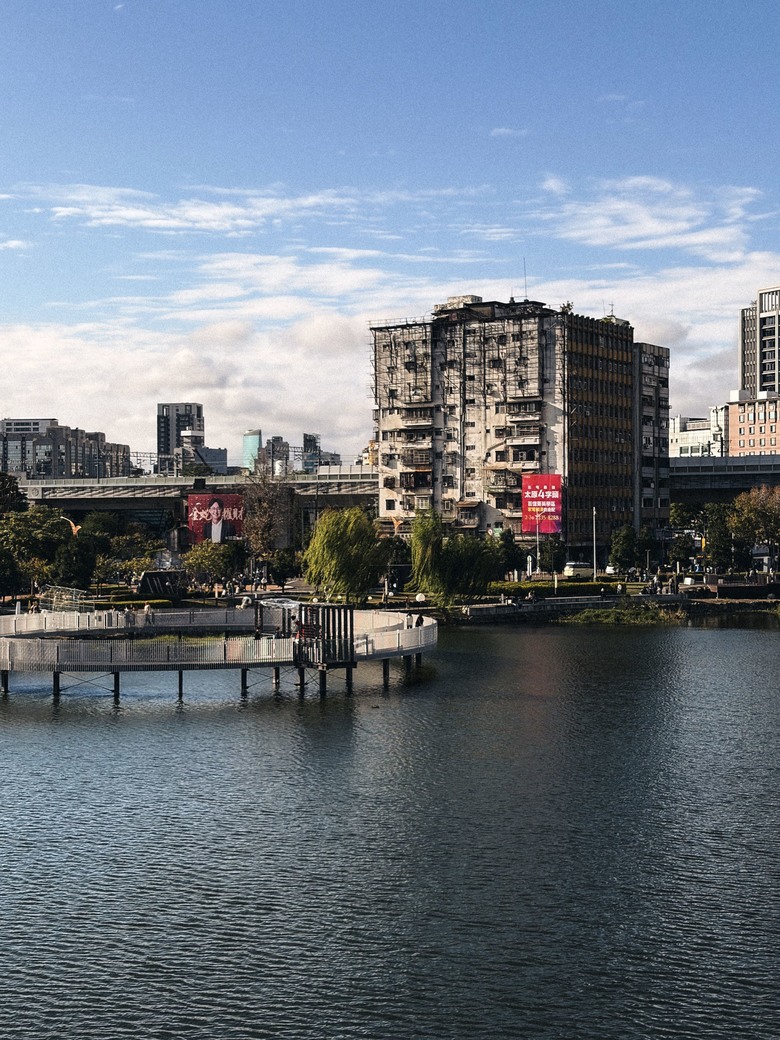 iPhone 17 — 平凡中帶點驚喜