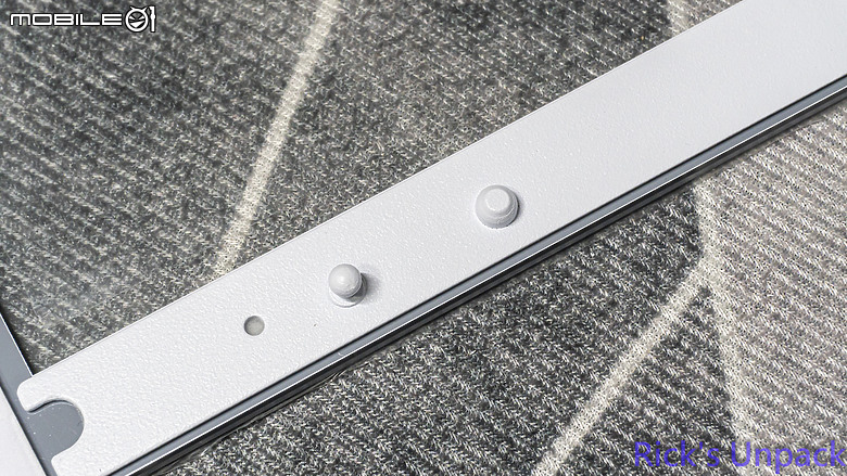 【開箱】與音響絕配的機殼 | LIAN LI LANCOOL 217 INF WHITE