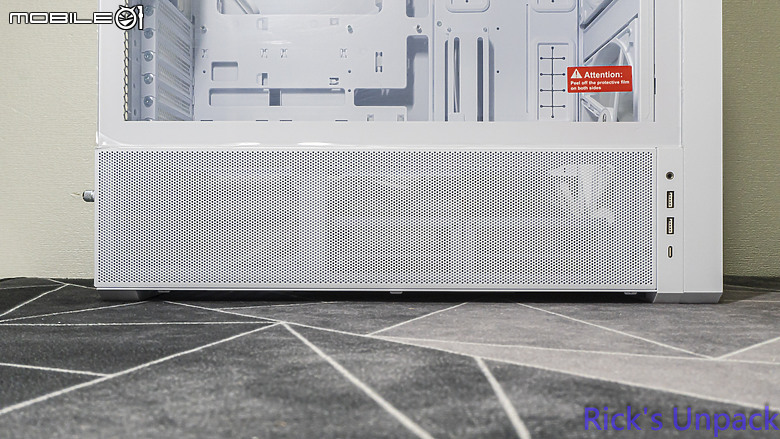 【開箱】與音響絕配的機殼 | LIAN LI LANCOOL 217 INF WHITE