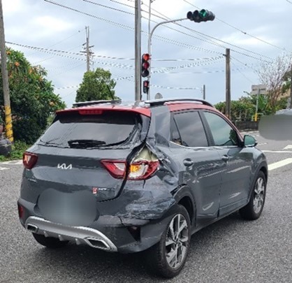 還在說韓國車爛？KIA STONIC道路實撞測試及近3年心得分享