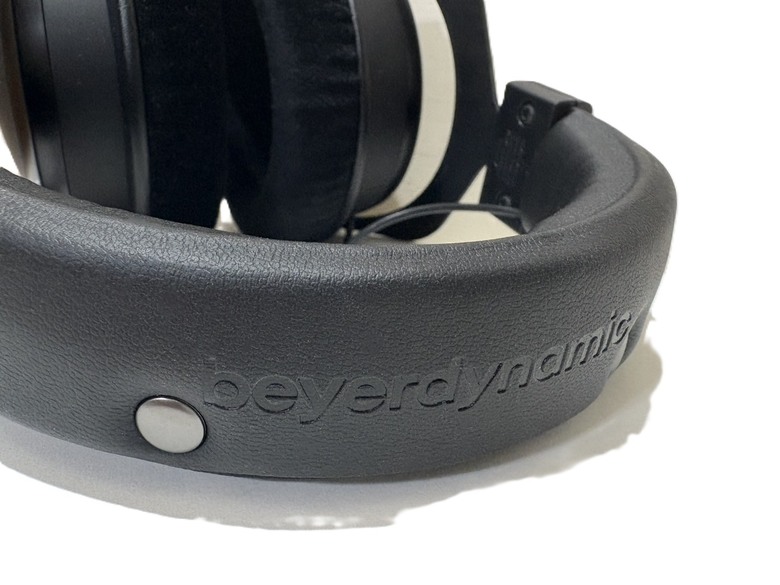 【R式分享】誰說電競耳機就只擅長玩遊戲？直播！電競！音樂！監聽！全方位旗艦—beyerdynamic MMX 300 PRO監聽級電競耳機