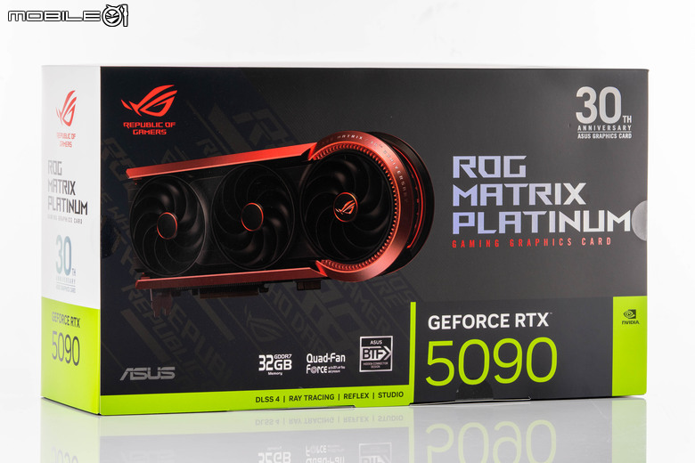 ROG Matrix Platinum GeForce RTX 5090 顯示卡開箱實測 集 30 周年經驗大成的頂級遊戲效能輸出者