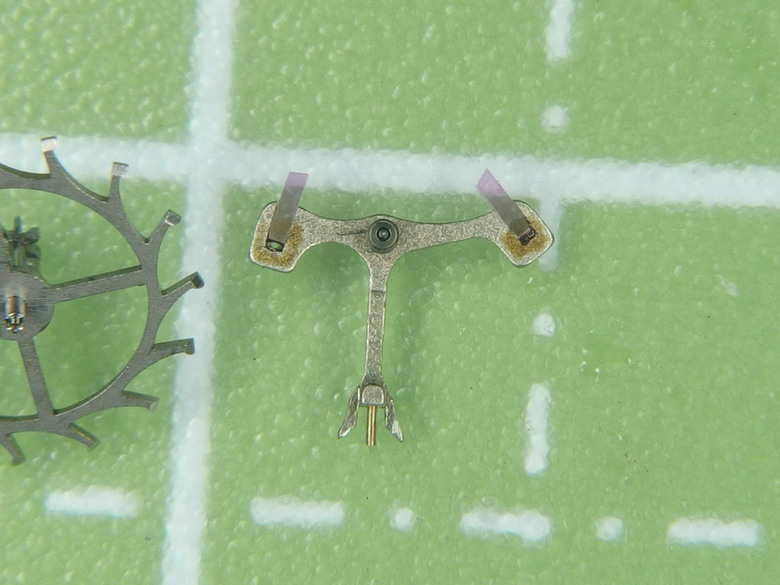 自娛玩修錶 - 原點(之三): 老東方"Calendar Auto Orient" 17 Jewels自動錶 (cal. 670)