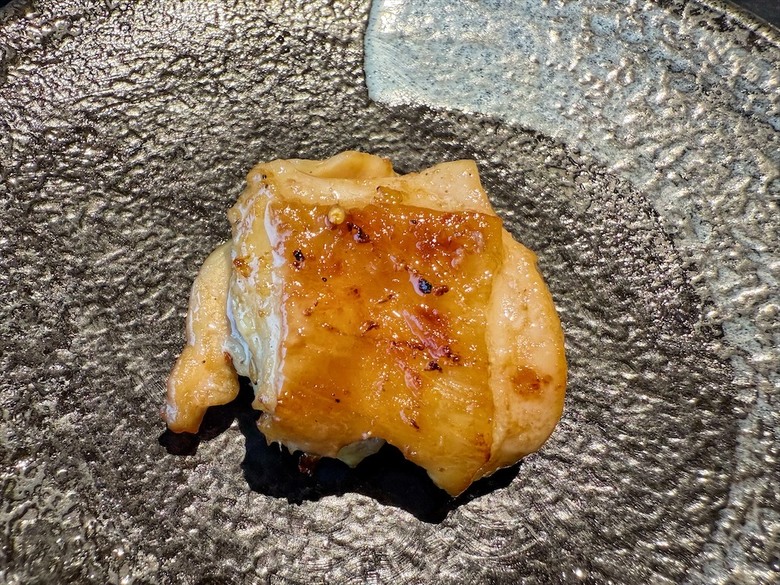 稻田美景燒肉店，套餐肉量十足，泰式沾醬超唰嘴又解膩