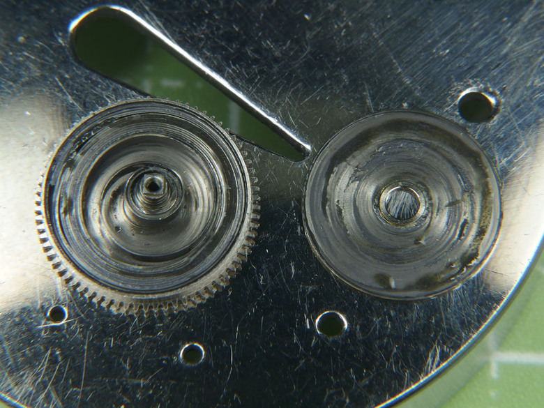 自娛玩修錶 - 原點(之三): 老東方"Calendar Auto Orient" 17 Jewels自動錶 (cal. 670)