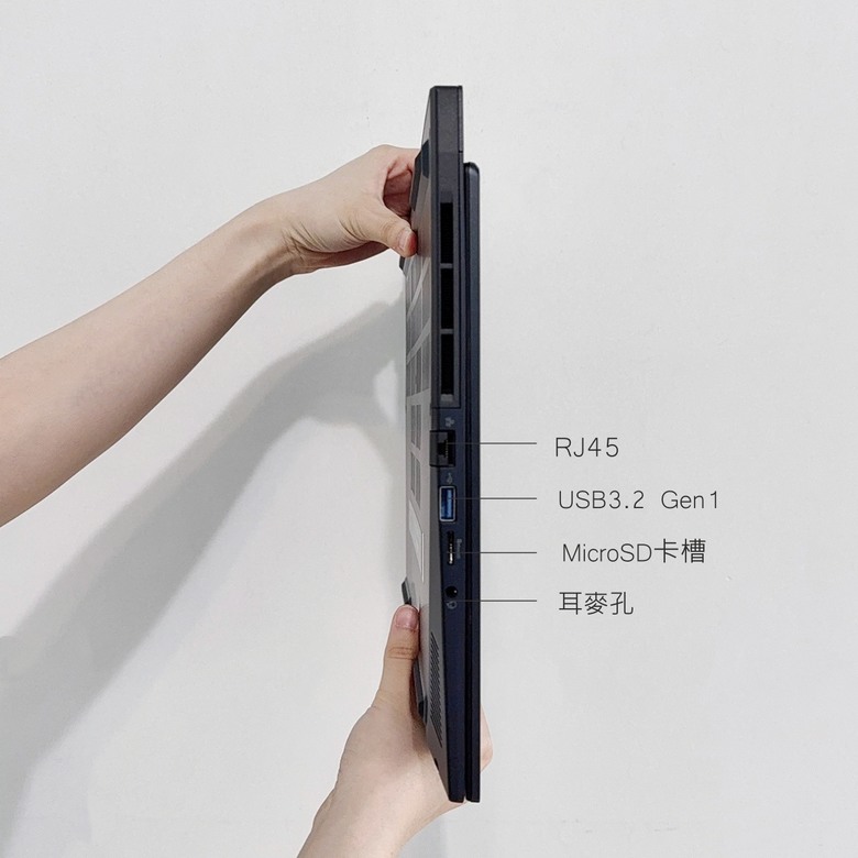 開箱&分享 Acer 「Predator Helios Neo 16S AI 戰斧9」電競筆電🖥️(全實拍及開箱影片)