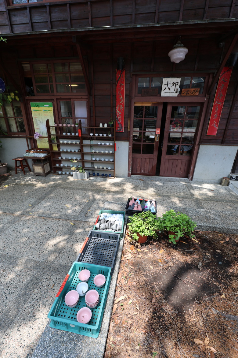 帶著R8的旅行 鷲嶺食肆 原台南測候所 吳園藝文中心 臺南知事官邸 億載金城