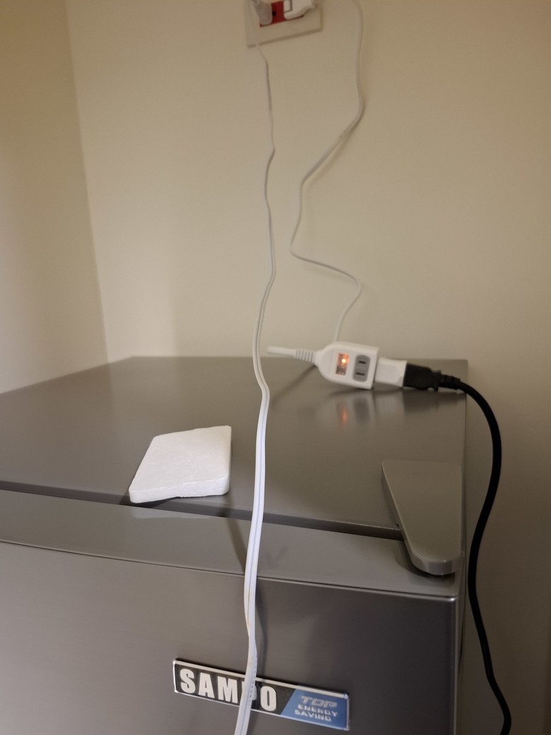 冰箱電線不夠長