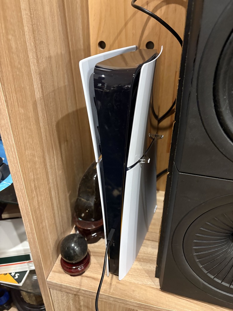 [開箱] PS5 Slim —— 一段從國中延續到現在的陪伴故事