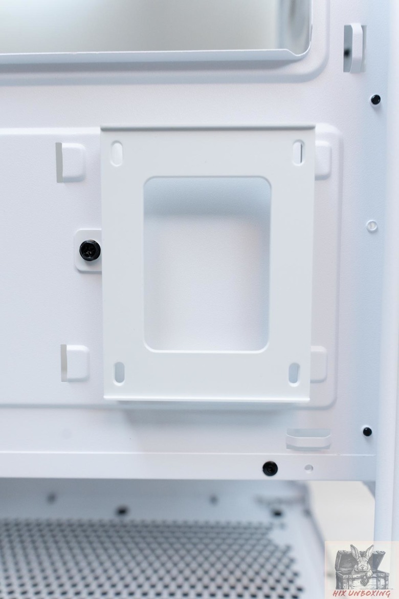 點我看大圖 全曲玻璃,全景感受 darkFlash大飛DS900G