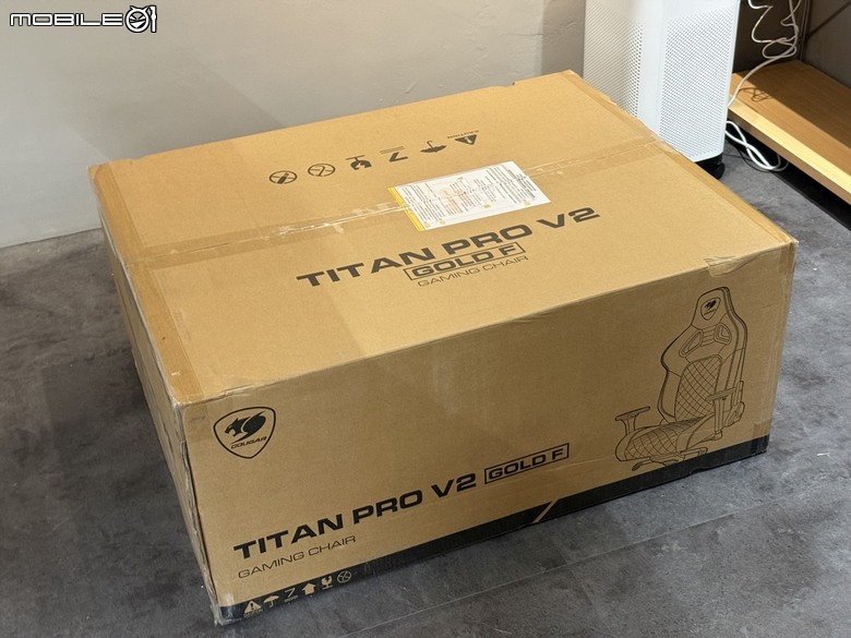 泰坦帝王繼承者 COUGAR TITAN PRO V2 電競椅