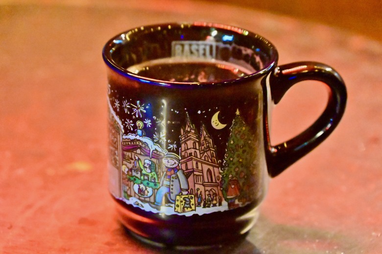 夜遊巴塞爾，初嚐融化起司麵包