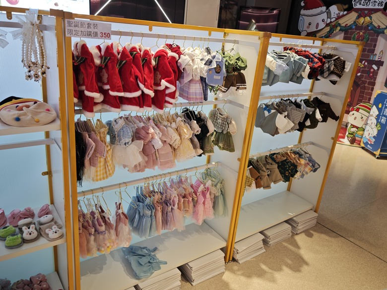 女兒自製帶出生證明的陪伴娃娃@MayBee DIY桃知道快閃店