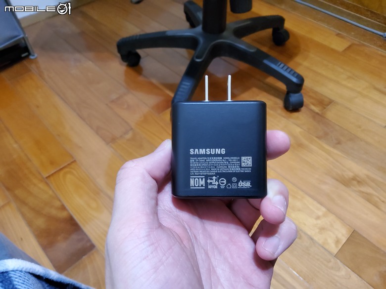 z trifold 遲來開箱&一些心得