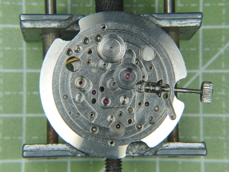 自娛玩修錶 - 原點(之三): 老東方"Calendar Auto Orient" 17 Jewels自動錶 (cal. 670)