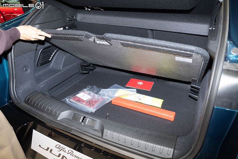 【採訪】Alfa Romeo Junior明年第二季導入，集結Stellantis四大品牌「桃園旗艦品牌中心」正式開幕！