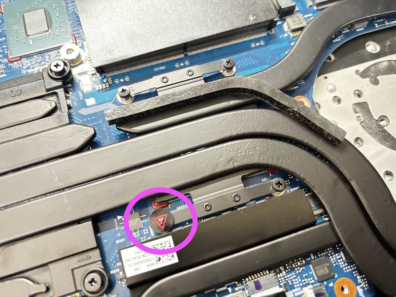 華碩 ROG Strix G16 更換液態金屬導熱及除塵保養