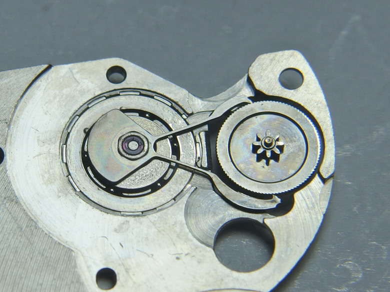 自娛玩修錶 - 原點(之三): 老東方"Calendar Auto Orient" 17 Jewels自動錶 (cal. 670)