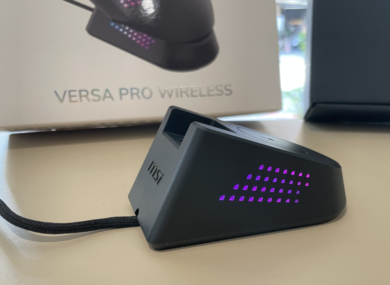 人體工學+13顆可編成按鍵的電競滑鼠 MSI VERSA PRO WIRELESS 開箱