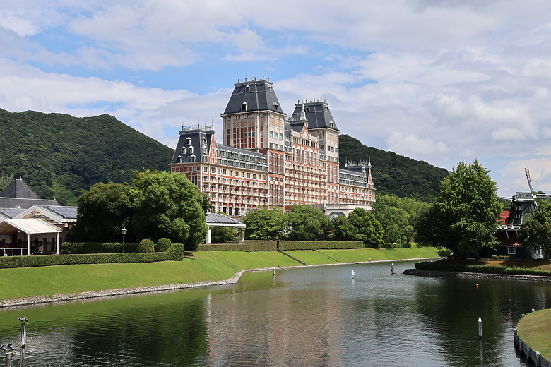 西九州自由行--下集(火車篇:長崎稻佐山夜景/豪斯登堡樂園/福岡市區逛街美食)