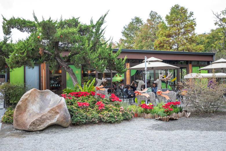 點我看大圖 在春秋交界入座,南投山林裡的食光