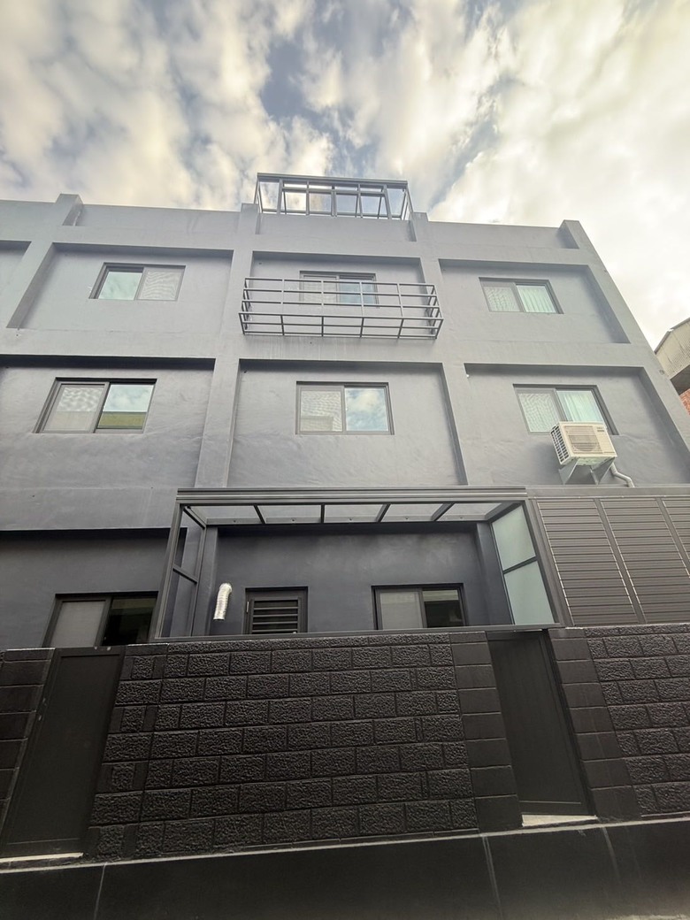 終於交屋採光罩成品分享