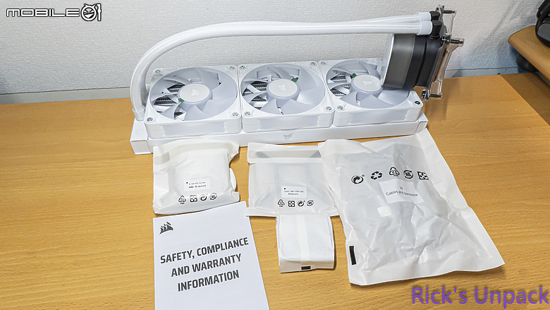 【開箱】泰坦潔白水冷 | CORSAIR iCUE LiNK TITAN 360 RX RGB WHITE