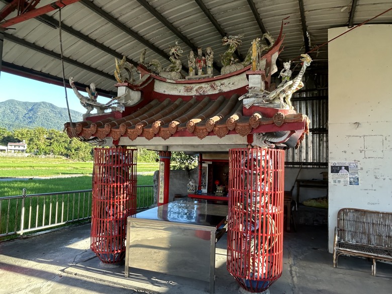 騎 遊 東 竹 小 站 ( 六 十 石 山 ) 之 旅