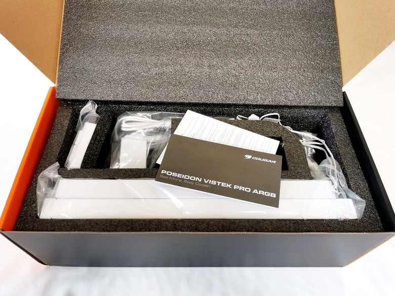 COUGAR POSEIDON VISTEK PRO ARGB 360 白色 - 自定義大螢幕 一體式水冷