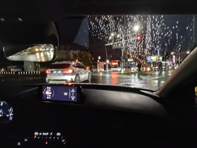 賞車變買車之我們買了一台Mazda CX-30 Retro Sport Edition