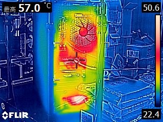 CORSAIR FRAME 5000D RS ARGB 機殼開箱實裝 以高度模組化設計不僅裝機便利 散熱效果也好