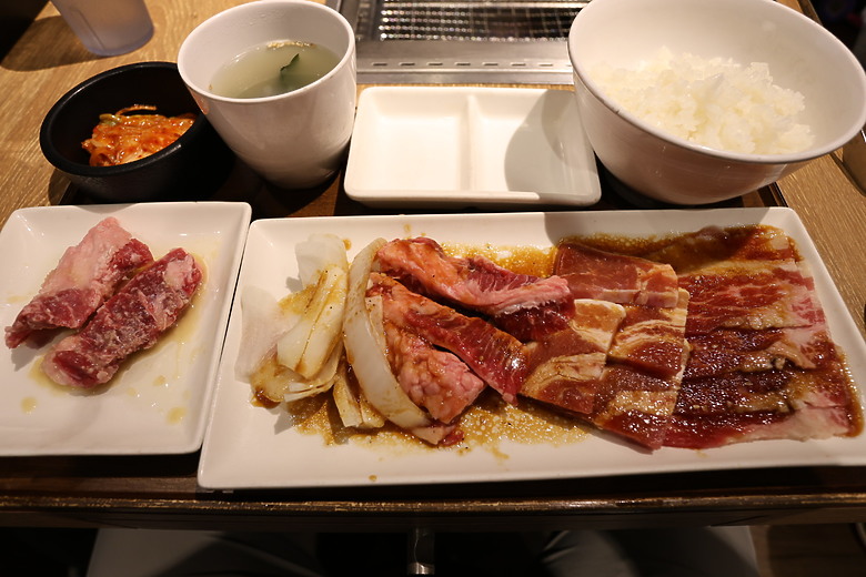西九州自由行--下集(火車篇:長崎稻佐山夜景/豪斯登堡樂園/福岡市區逛街美食)