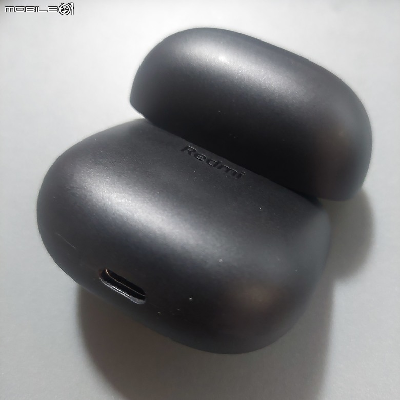 點我看大圖 【開箱+心得】REDMI Buds 6 Lite 評價:495 元平價不貴好用的入門主動降噪藍芽耳機