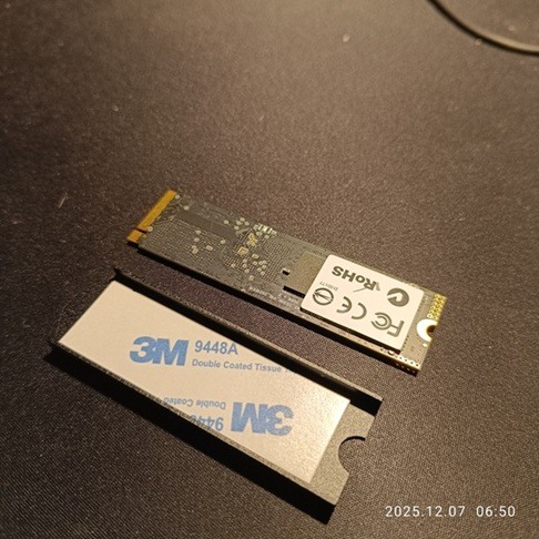 3,599 再囤一支2TB SSD: PCIe Gen3 x 4 TLC 帶 2GBDRM