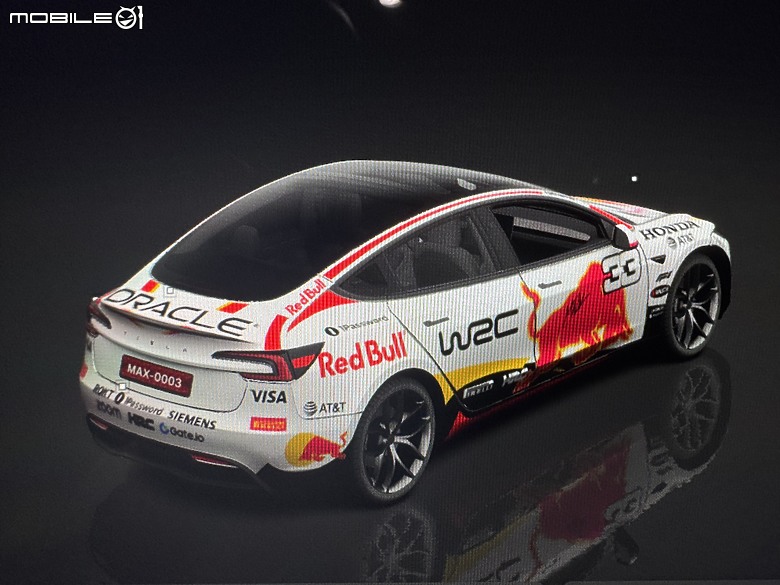 點我看大圖 特斯拉2025聖誕大禮包OTA新功能「烤漆中心」與我小小的賽車魂