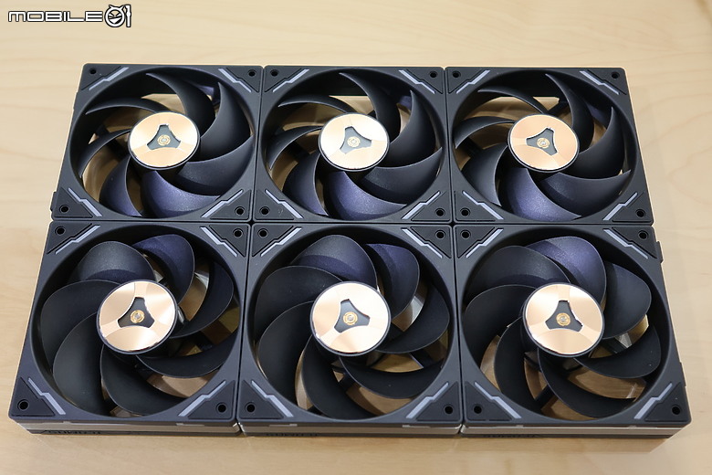 TCOMAS 鈦坦科技 FC700PRO 平價高轉速強風壓拼接扇