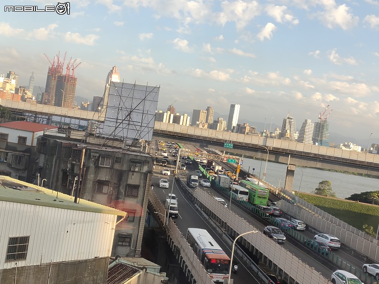 OPPO Reno15 Pro Max 體驗｜2 億畫素主鏡頭加持，實況照片玩法再升級！