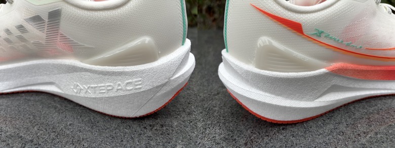 《跑鞋開箱》從耐磨跑鞋，到成熟的綜訓鞋，特步xtep「兩千公里 5.0」進化實測！