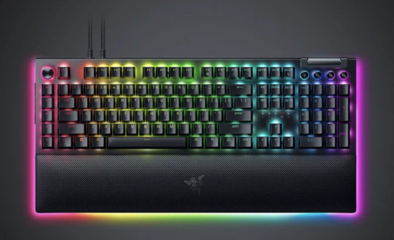 雷蛇 Razer BlackWidow V4 Pro 第一次入手