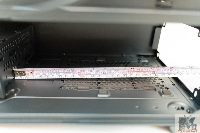 點我看大圖 我想靜靜,Superturn視博通SAF100靜音機殼