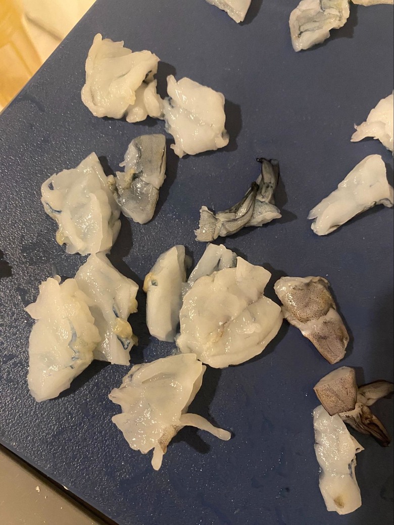 天氣一冷就想吃海鮮，在家用電烤盤試做海鮮煎餅