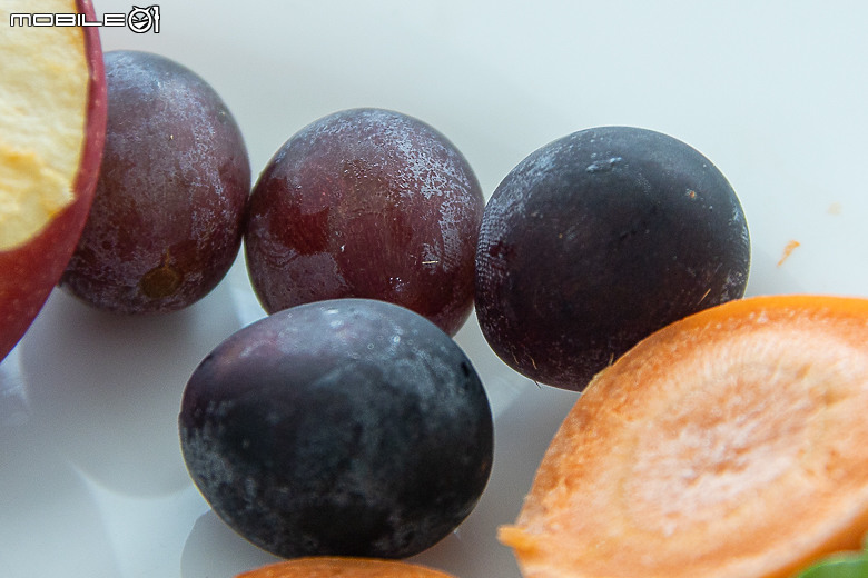 Hitachi R-TSF62WJ 日製冰箱｜獨家白金真空睡眠冰溫室，減緩氧化長保食材新鮮美味！