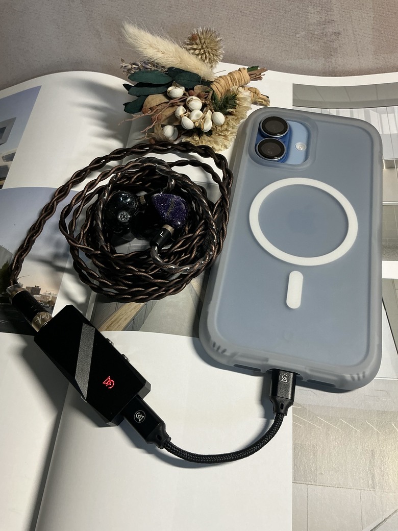 【心得】QoA Martini 馬天尼 入耳式有線耳機 評測