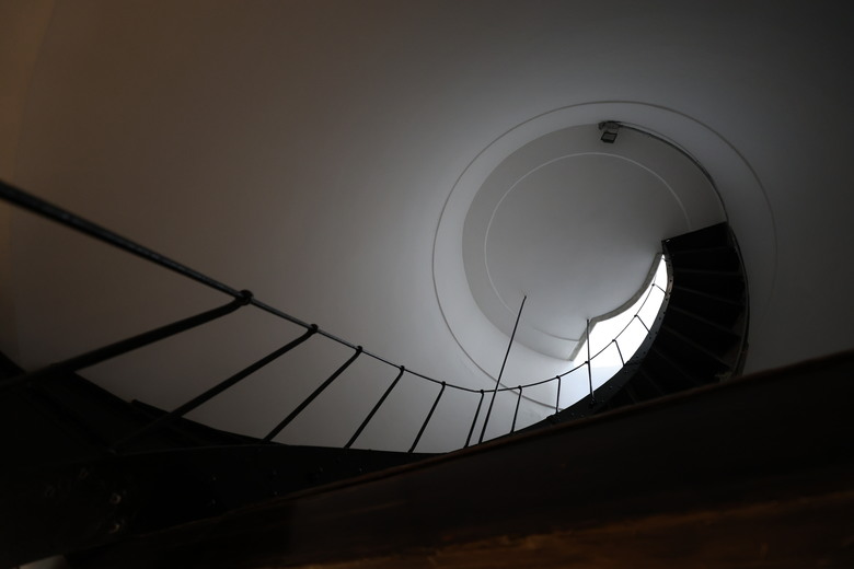 帶著R8的旅行 鷲嶺食肆 原台南測候所 吳園藝文中心 臺南知事官邸 億載金城