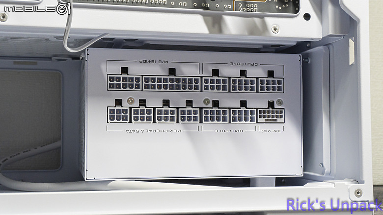【開箱】與音響絕配的機殼 | LIAN LI LANCOOL 217 INF WHITE