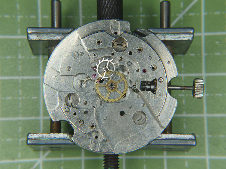 自娛玩修錶 - 原點(之三): 老東方"Calendar Auto Orient" 17 Jewels自動錶 (cal. 670)