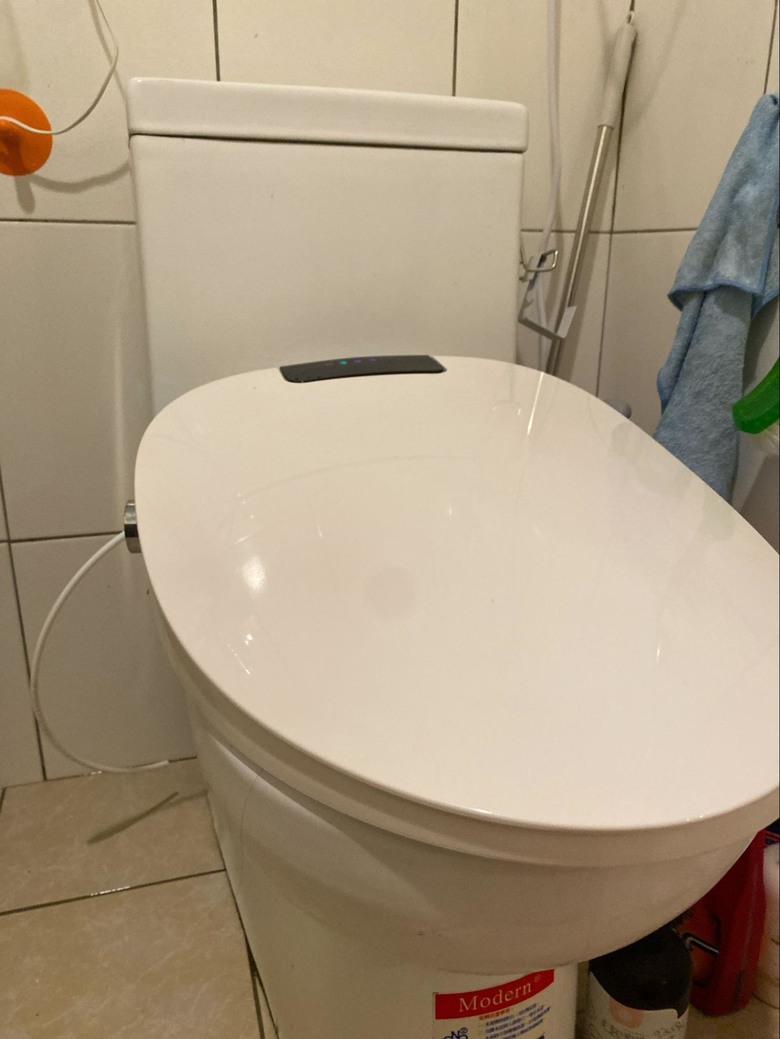 <開箱> 終於不用再忍受早起上廁所的酷刑... DIKE HCF910 入手微心得