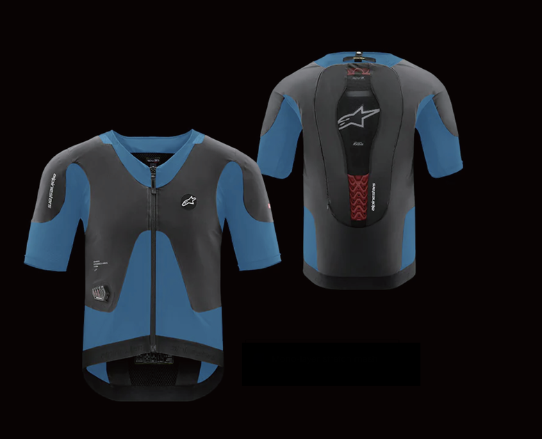 【國內快訊】超過3百位車友騎聚「北宜」園遊會，大橋65週年公益競標義賣MotoGP世界冠軍親簽安全帽，Alpinestars、SHOEI新品吸睛上市 Cardo DMC通訊技術體驗登場。